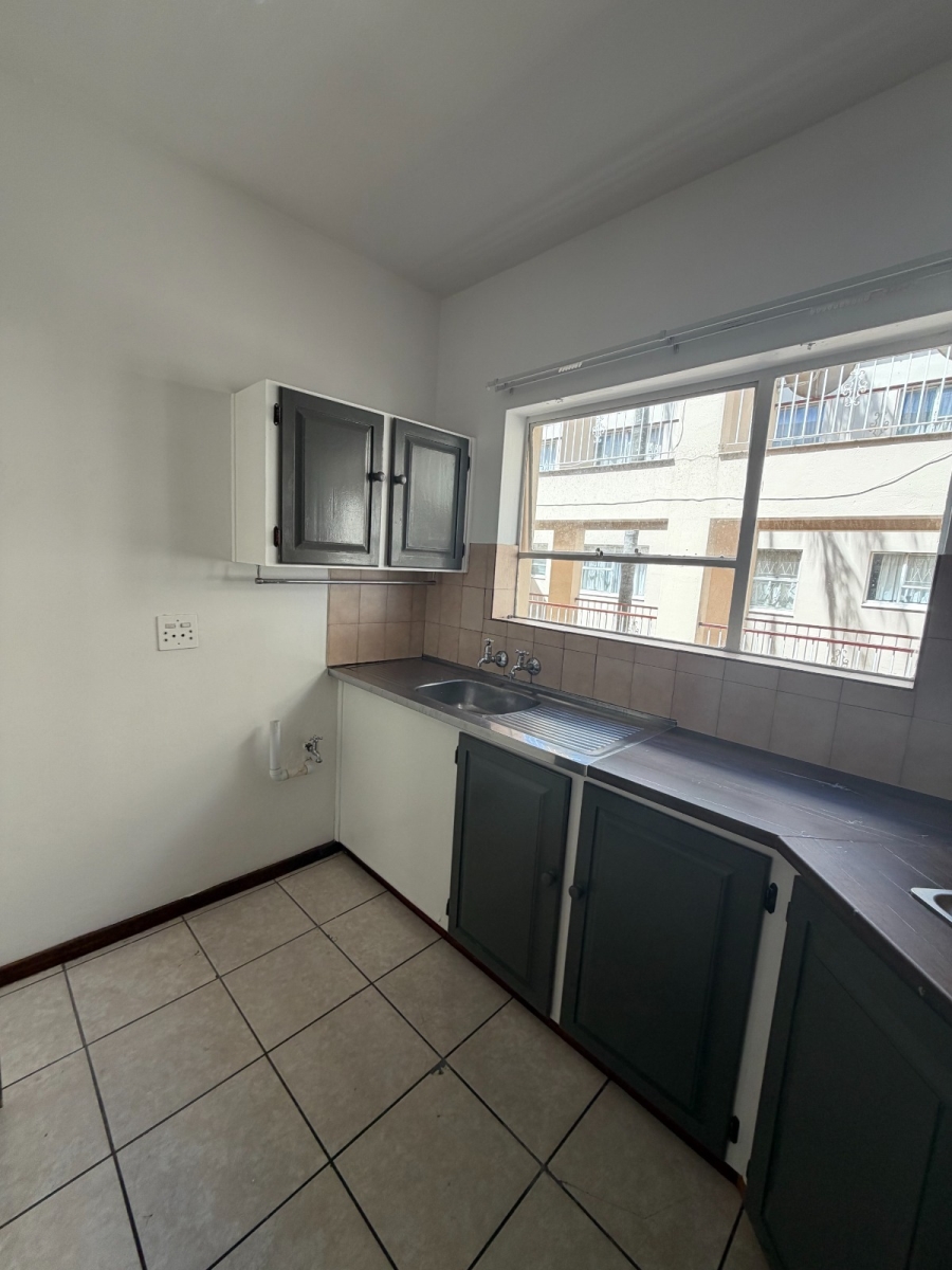 To Let 2 Bedroom Property for Rent in Southernwood Eastern Cape